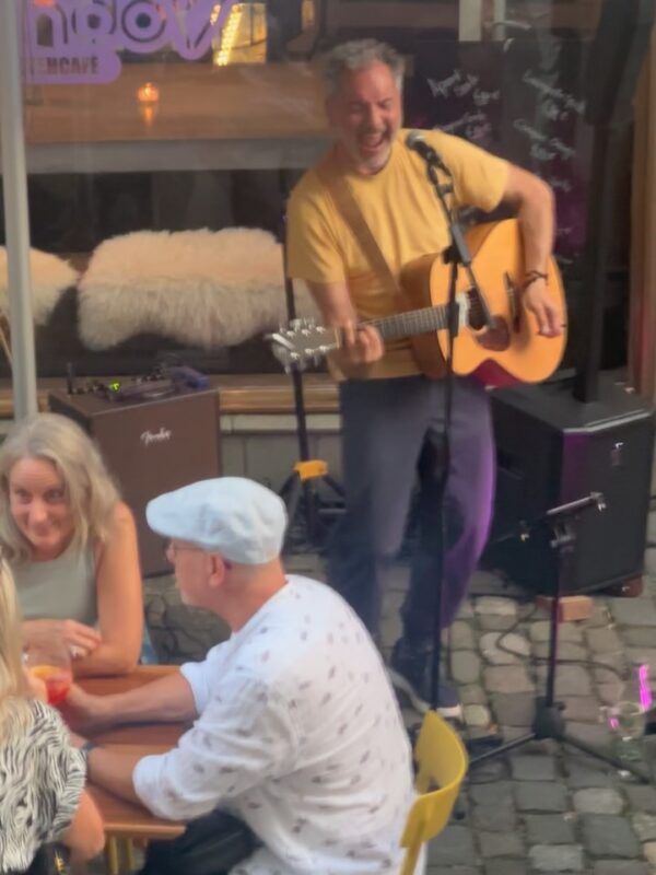 🎶 Was für ein Abend! Letzten Samstag durfte ich bei Fernando Eis auf der Zell…