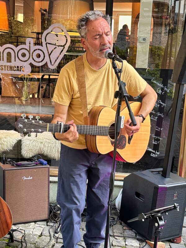 🎶 Was für ein Abend! Letzten Samstag durfte ich bei Fernando Eis auf der Zell…